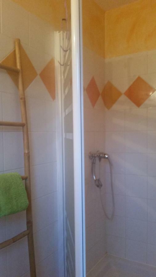 Bienvenue Apartman Le Revest-le-Eaux Kültér fotó